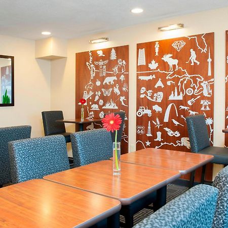 Towneplace Suites Indianapolis Park 100 Eksteriør billede